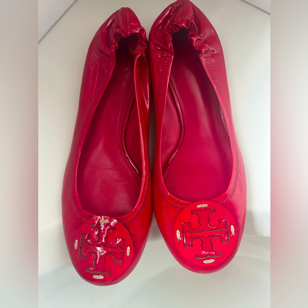 Red Tory Burch flats